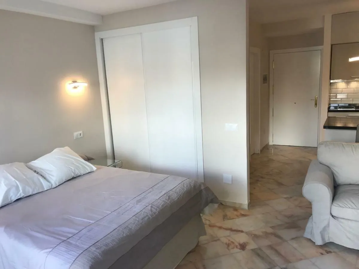 Romana Playa Estudio Marbella