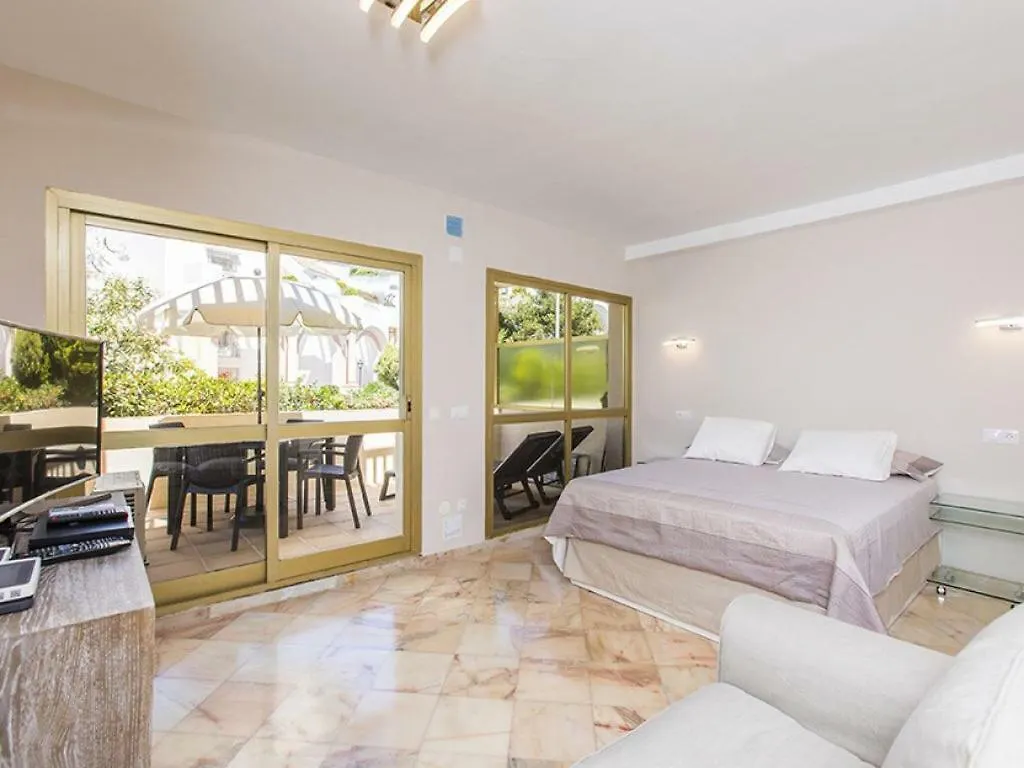 Apartment Romana Playa Estudio Marbella